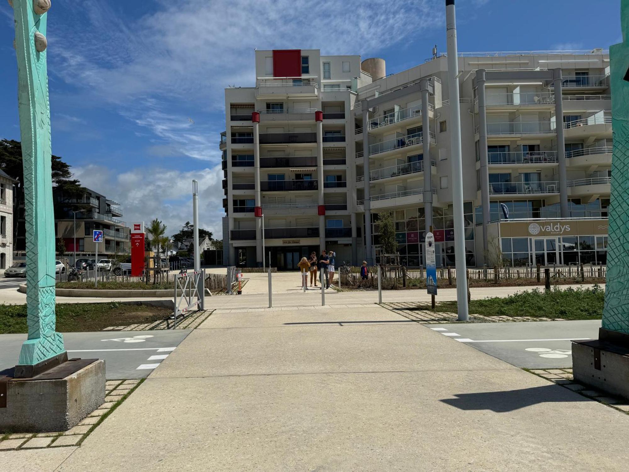 Cocon Cotier - Vue Sur Mer - Parking - Proche De La Thalasso - Terrasse 波尔尼谢 外观 照片